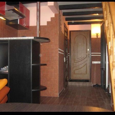 Площа Старий Ринок З Балконом Apartment Lviv Ngoại thất bức ảnh